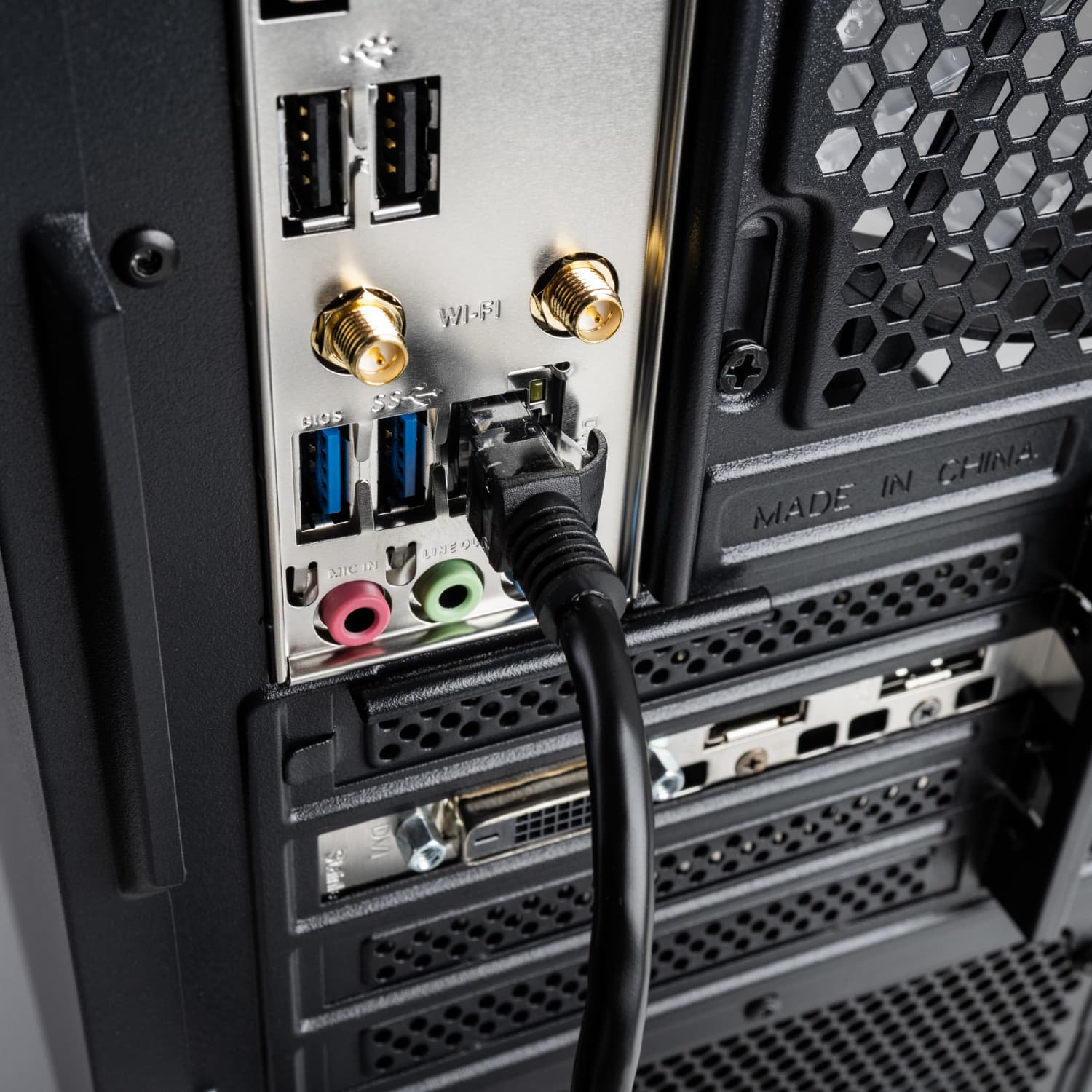 Gizzu Cat6 UTP Fly Lead Ethernet Network Cable 3m – Black - view 3
