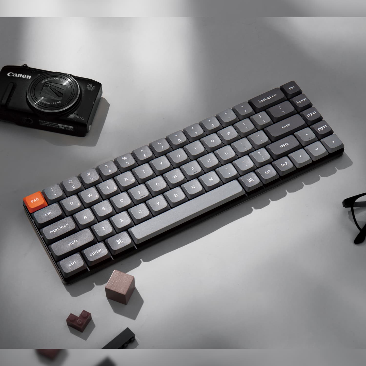 Keychron K7 Max QMK/VIA 65% Wireless Custom Mechanical Keyboard | RED Switches - view 4