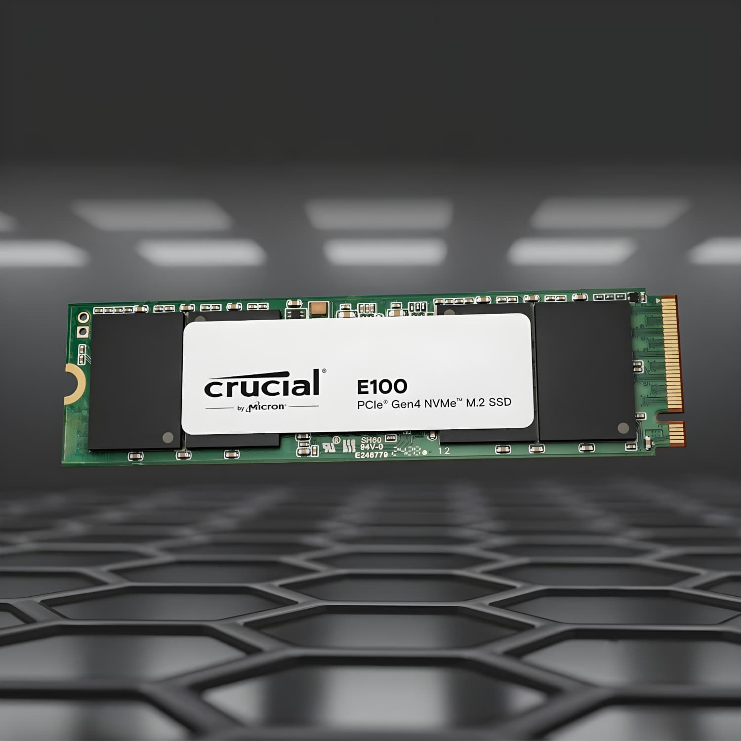 Crucial E100 480GB PCIe Gen4 2280 NVMe M.2 SSD - view 3