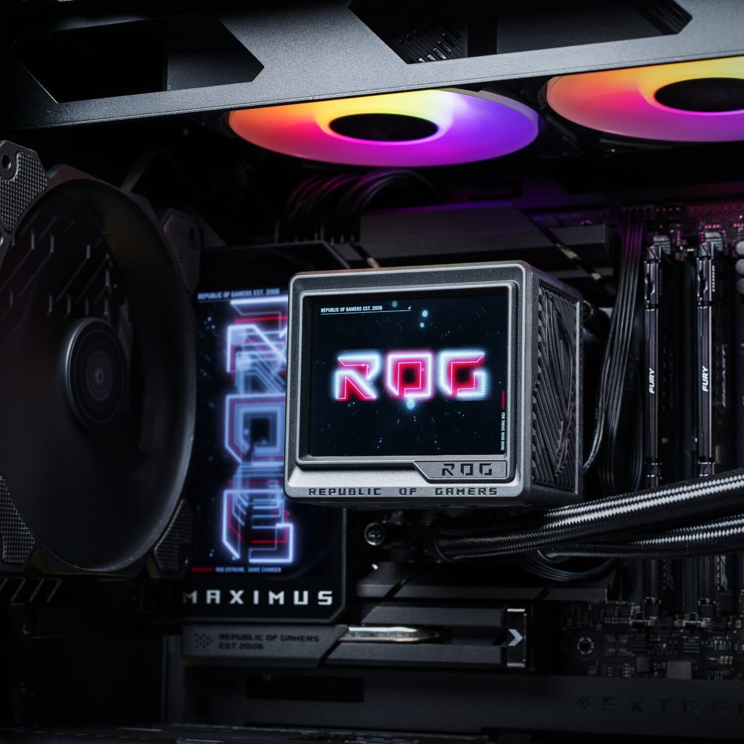 Asus ROG Ryujin III ARGB AIO Liquid Cooler - 3.5" LCD Display - view 8