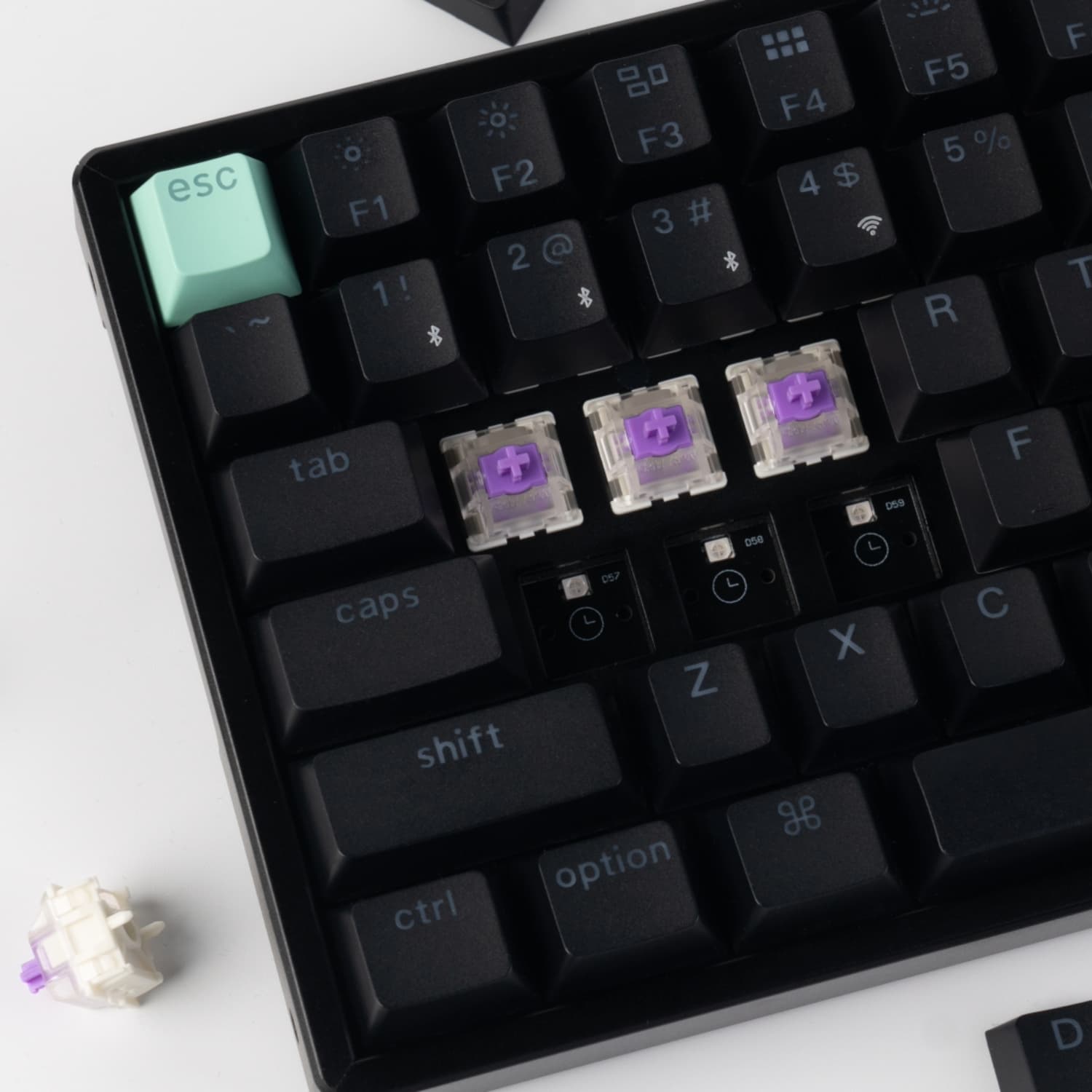 Keychron K4 HE 96% Magnetic Switch Hot-Swap RGB Wireless Keyboard – Black - view 7